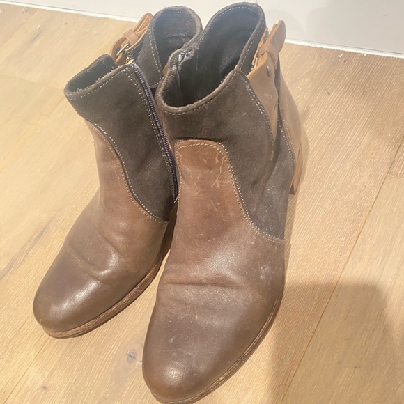 Alberto Fermani Boots (Made in Italy) - Picture 2 of 5